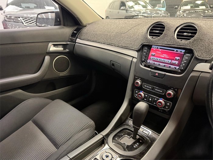 2011 Holden Commodore SV6