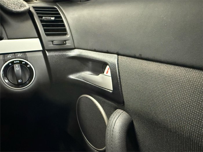2011 Holden Commodore SV6