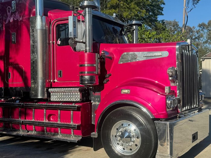 2018 Kenworth T909