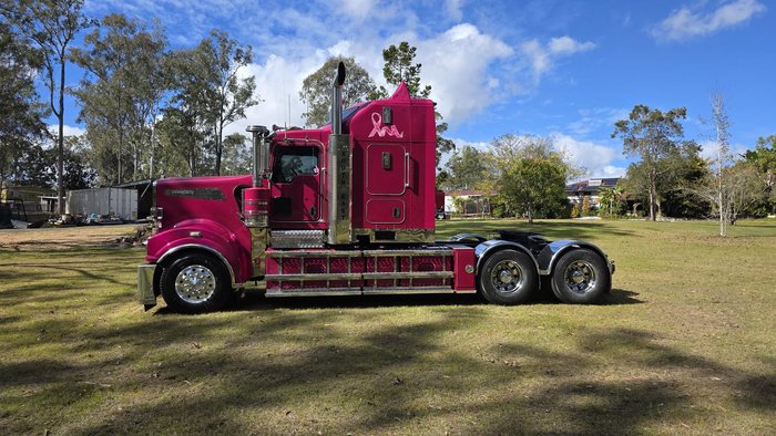 2018 Kenworth T909