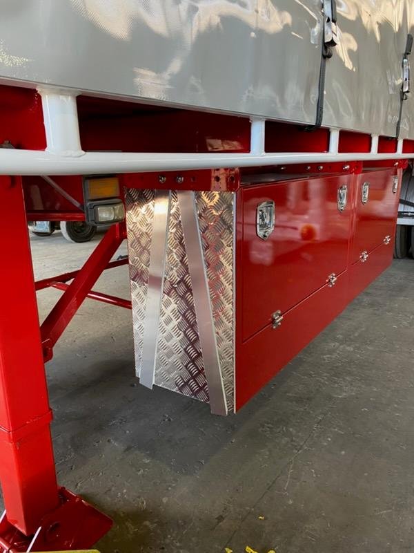 2016 Maxitrans 45 Foot Tautliner