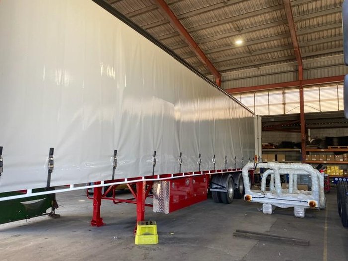 2016 Maxitrans 45 Foot Tautliner