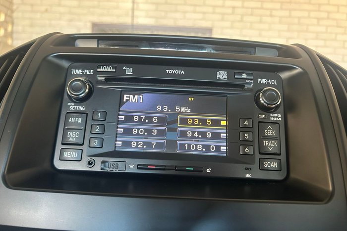2011 Toyota Landcruiser Altitude