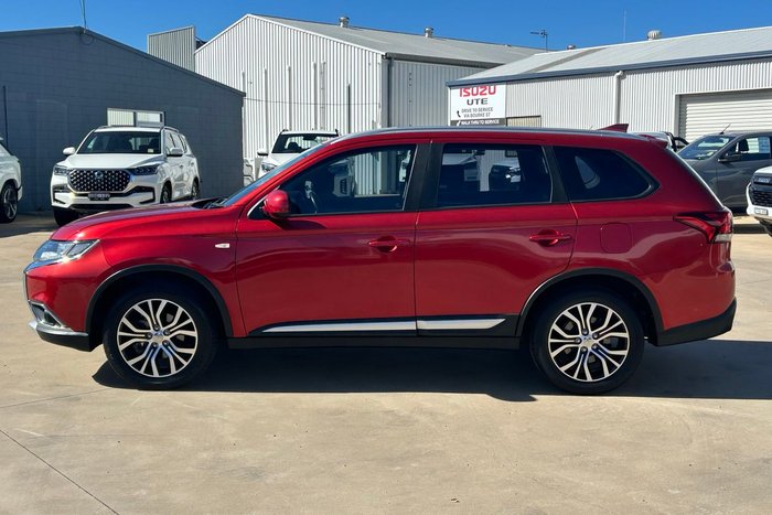2018 Mitsubishi Outlander ES
