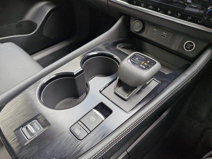 2024 Nissan X-TRAIL ST-L
