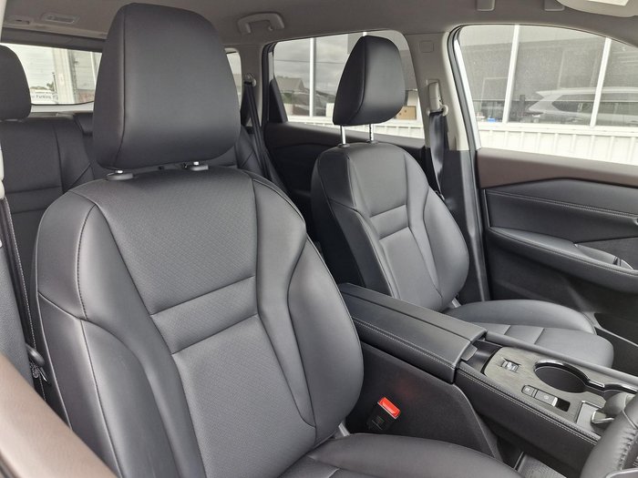 2024 Nissan X-TRAIL ST-L