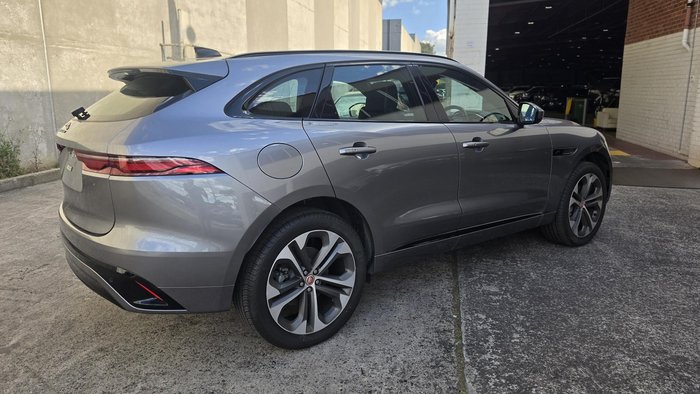 2023 Jaguar F-PACE P250 R-Dynamic S