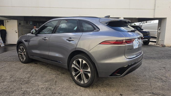 2023 Jaguar F-PACE P250 R-Dynamic S