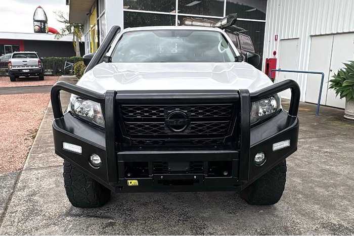 2021 Nissan Navara SL