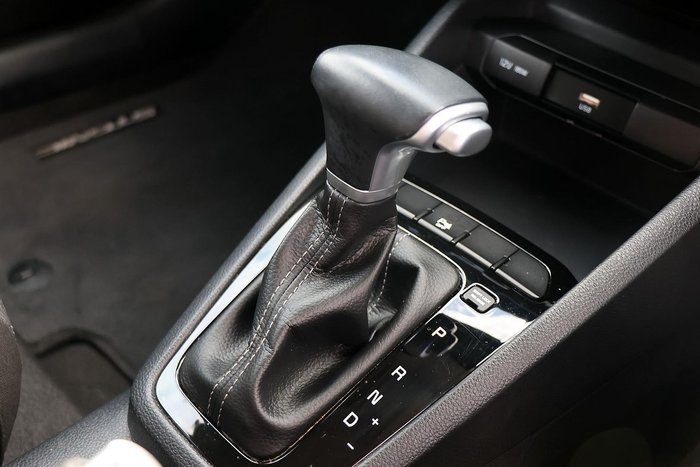 2021 Kia Stonic Sport YB MY22 Silky Silver