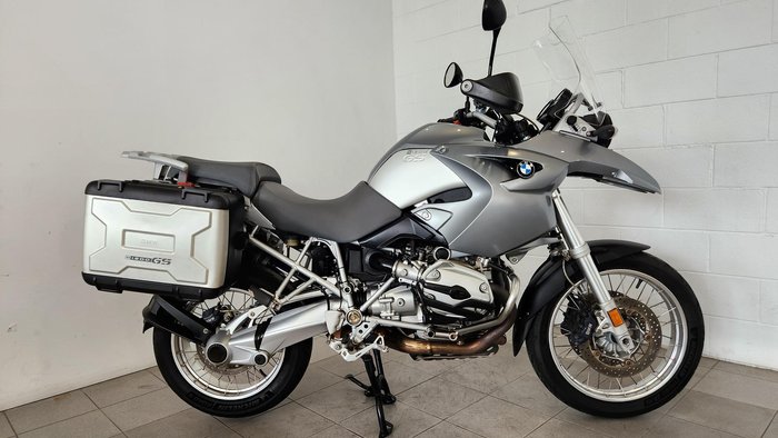 2006 BMW