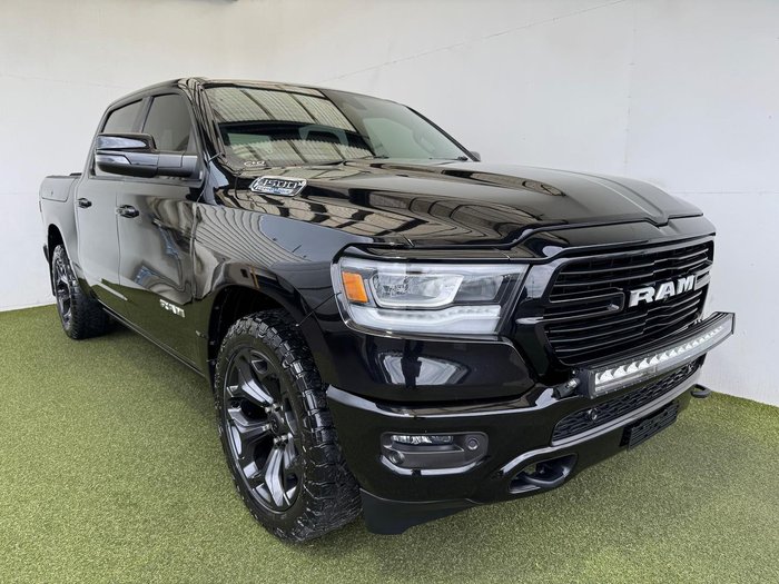2023 RAM 1500 Laramie Sport RamBox