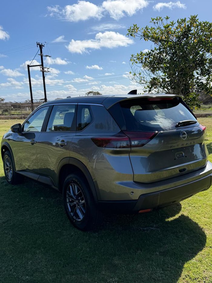 2026 Nissan X-TRAIL ST