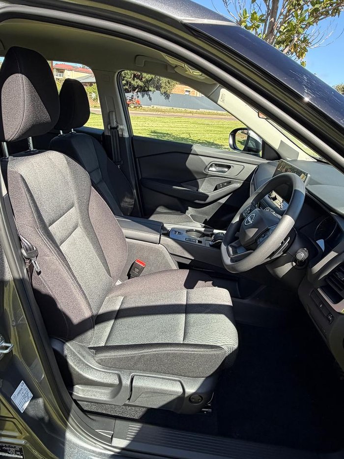 2026 Nissan X-TRAIL ST