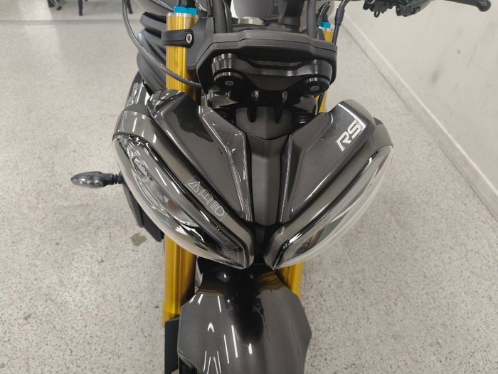 2027 Triumph SPEED TRIPLE 1200 RS