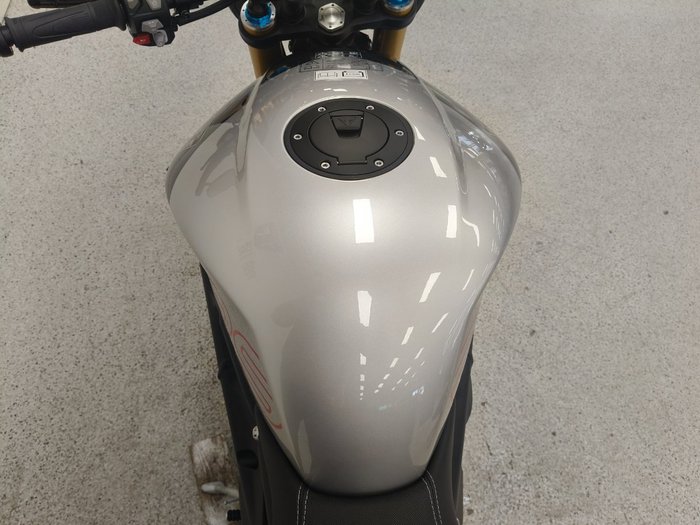 2027 Triumph SPEED TRIPLE 1200 RS