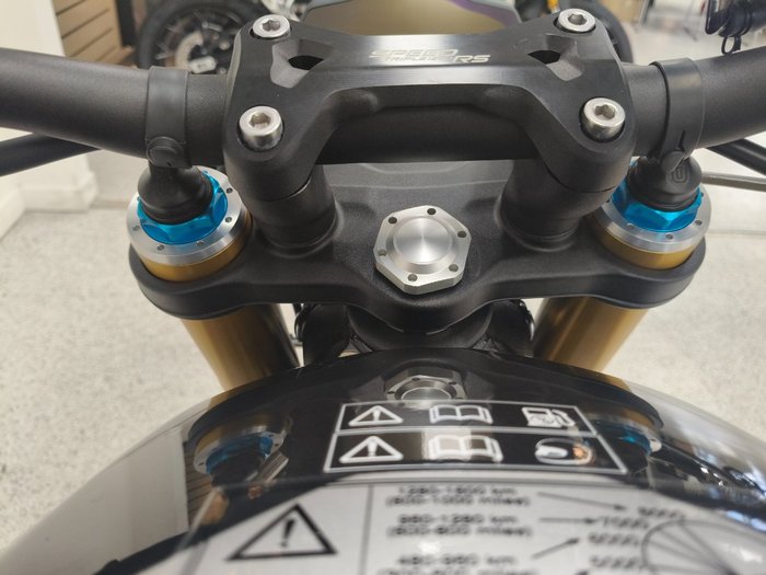 2027 Triumph SPEED TRIPLE 1200 RS