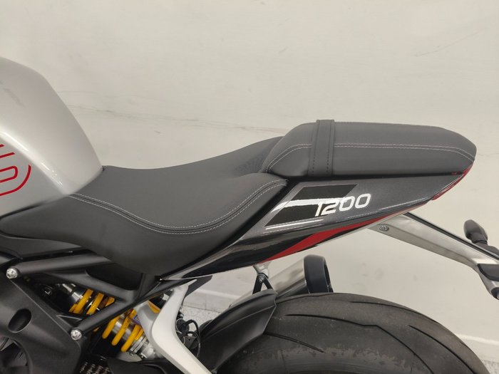 2027 Triumph SPEED TRIPLE 1200 RS