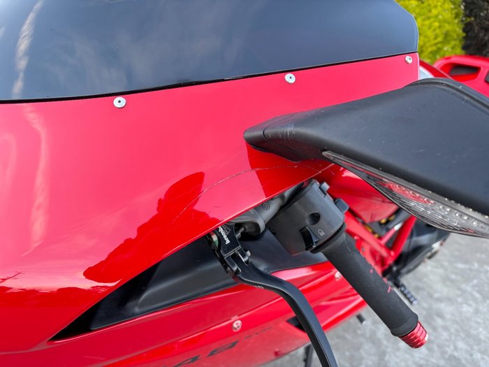 2011 DUCATI 848 EVO Red