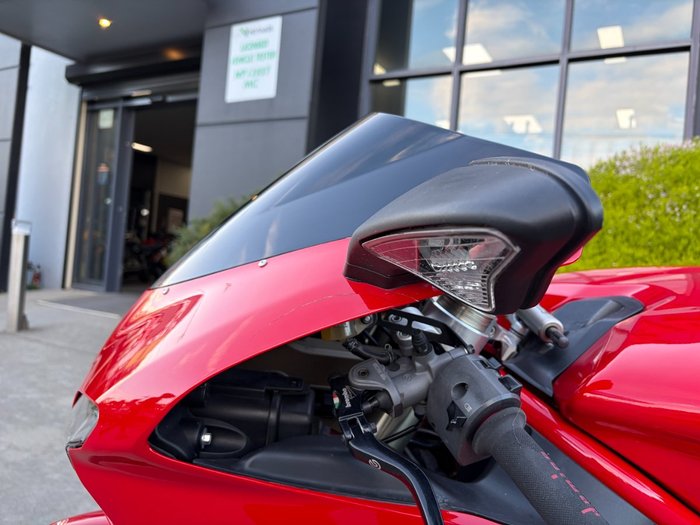2011 DUCATI 848 EVO Red