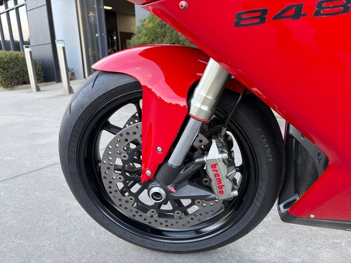 2011 DUCATI 848 EVO Red