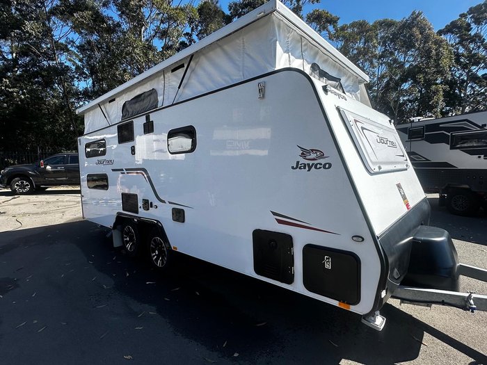 2021 Jayco Journey  Bunks 17.58-3
