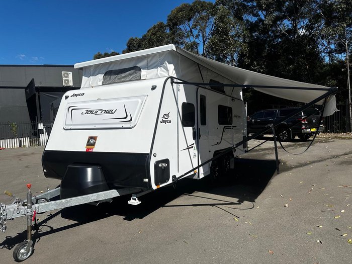 2021 Jayco Journey  Bunks 17.58-3