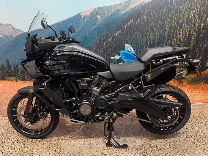 2025 Harley-Davidson Pan America 1250 Special