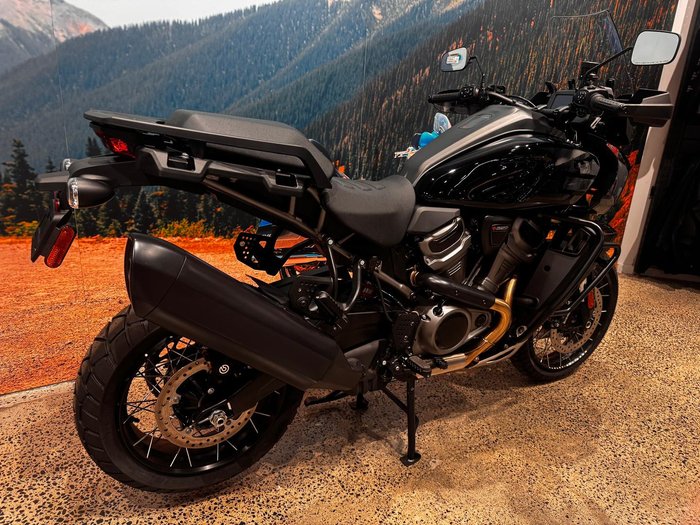 2025 Harley-Davidson Pan America 1250 Special