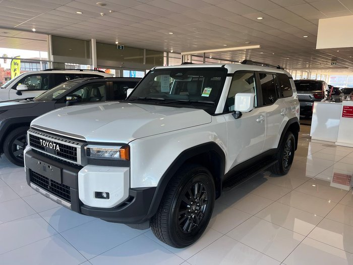 2026 Toyota Landcruiser Prado