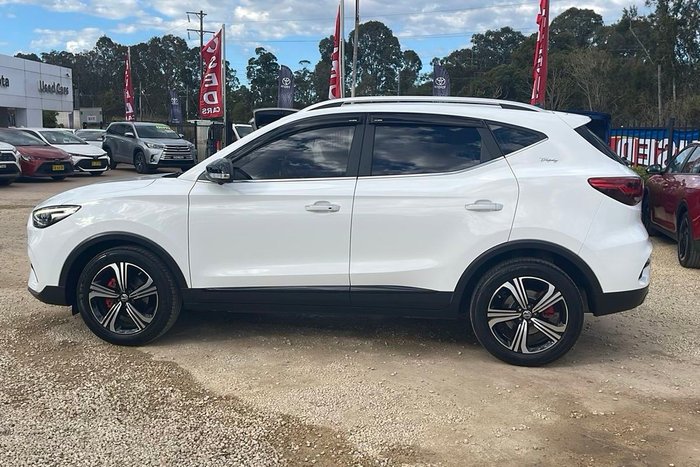 2021 MG ZST