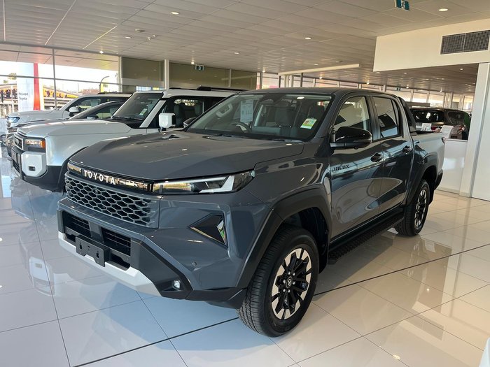 2026 Toyota Hilux SR5 48V