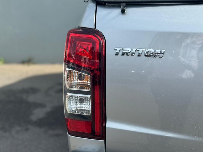 2021 Mitsubishi Triton GLX+