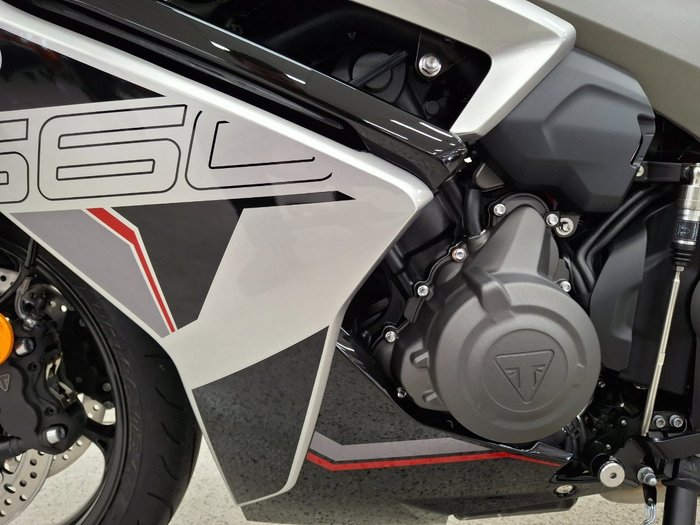 2026 Triumph DAYTONA 660 (LAMS) Silver