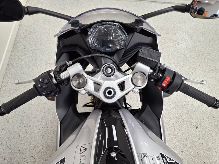 2026 Triumph DAYTONA 660 (LAMS) Silver