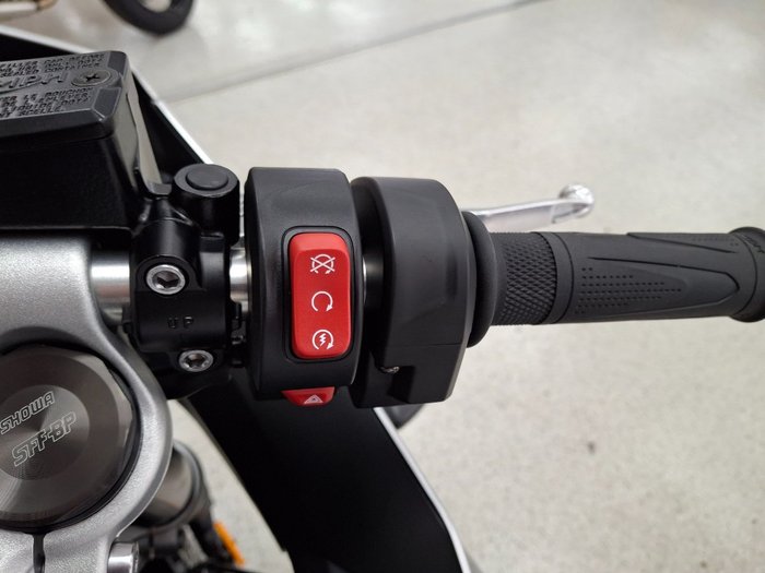 2026 Triumph DAYTONA 660 (LAMS) Silver