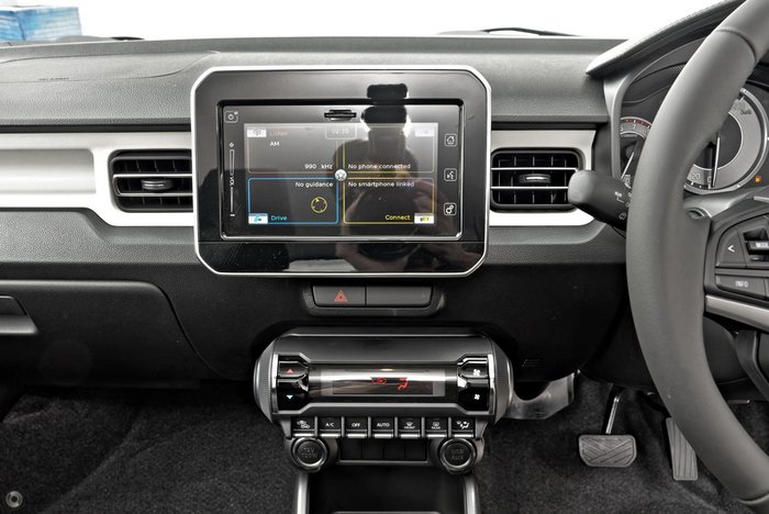2024 Suzuki Ignis GLX MF Series II Ivory Pearl