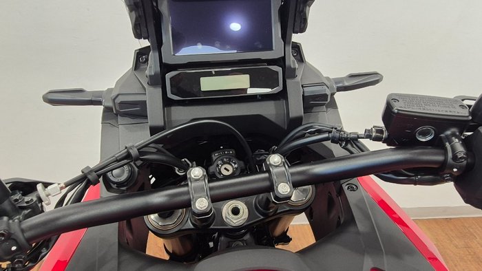 2026 Honda CRF1100D3 AFRICA TWN ADV S DCT RED