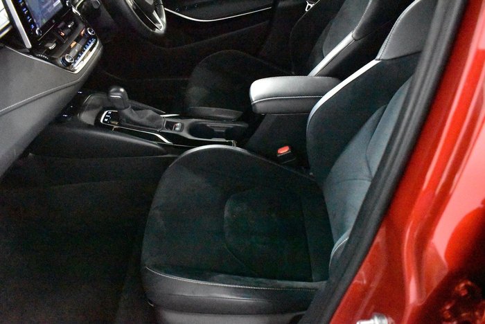 2020 Toyota Corolla ZR Hybrid