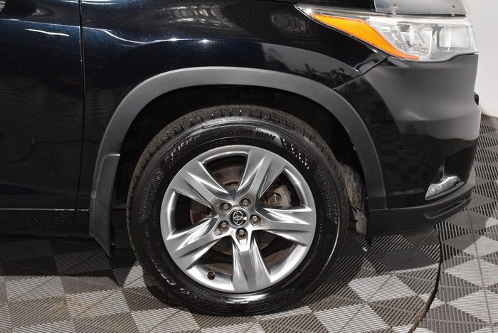 2016 Toyota Kluger Grande