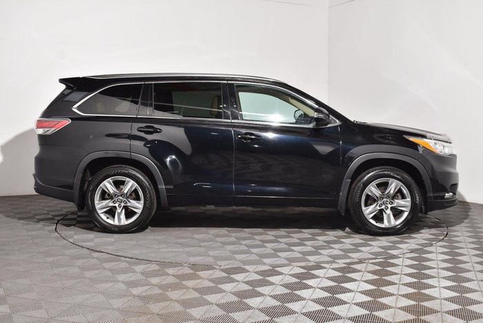 2016 Toyota Kluger Grande