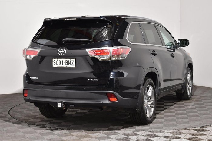2016 Toyota Kluger Grande