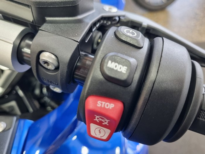 2026 BMW Motorrad R 1300 RS RACINGBLUE METALLIC