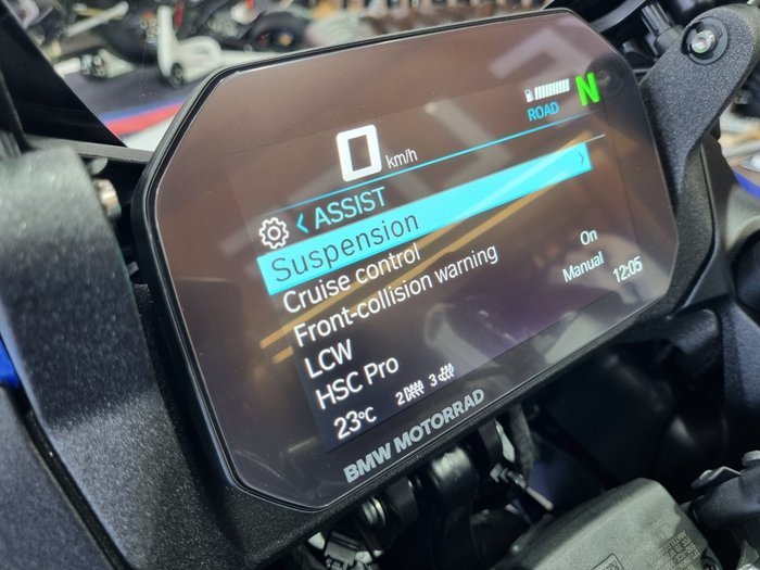 2026 BMW Motorrad R 1300 RS RACINGBLUE METALLIC