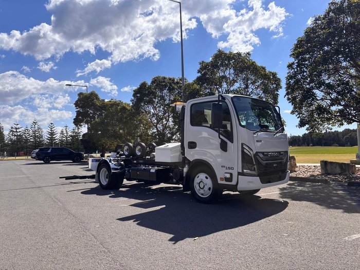 2026 Isuzu N Series NKR 65/45-150 DT D34