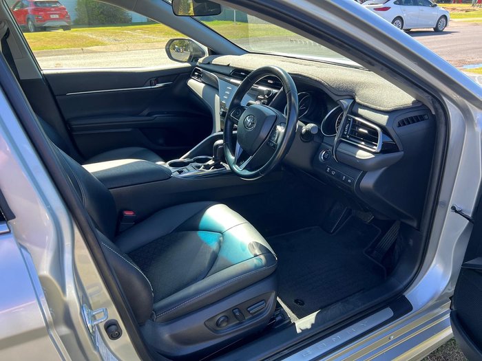 2020 Toyota Camry SX