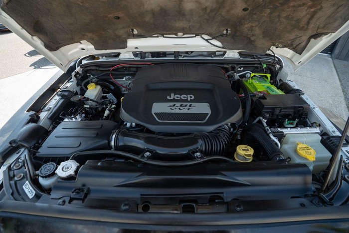 2013 Jeep Wrangler Sport