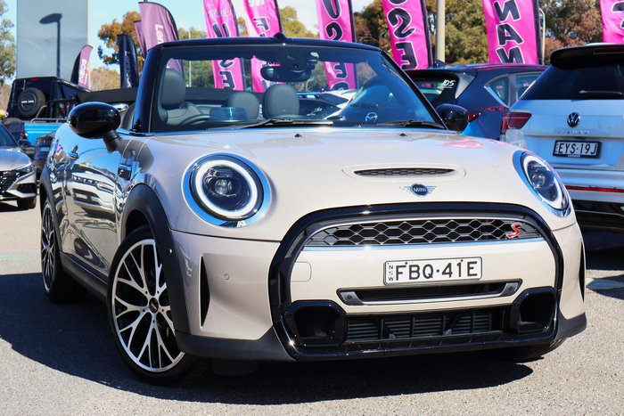 2023 MINI Convertible