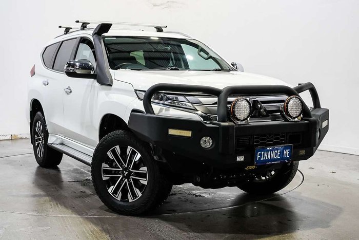 2022 Mitsubishi Pajero Sport GLS