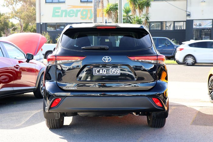 2022 Toyota Kluger GX